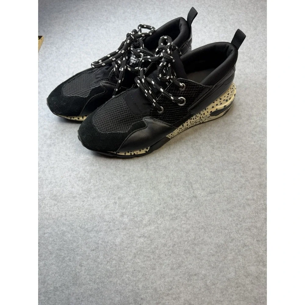 Steve Madden Cliff Women's Black/White Fashion Shoes Tennis Sneakers Size 9.5 M